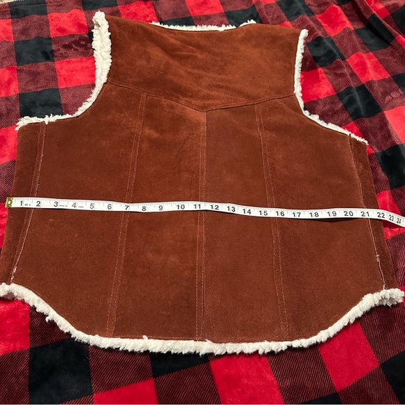 Vintage Leather Sherpa Steer Brand Vest sz Large - Picture 2 of 8